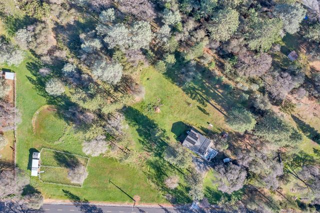 2869 Cascade Trl, Cool, CA 95614