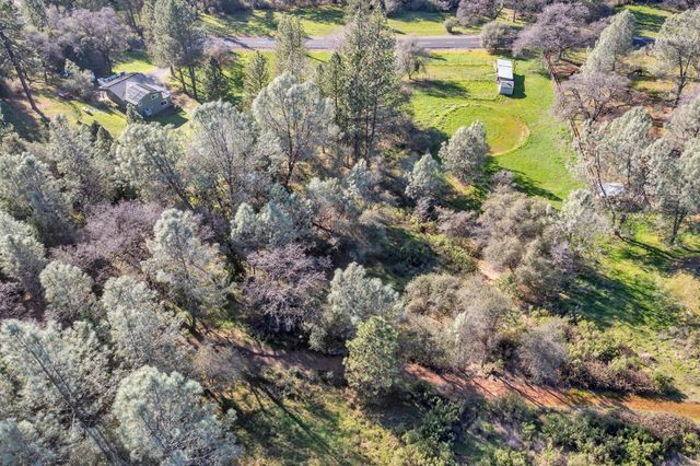 2869 Cascade Trl, Cool, CA 95614