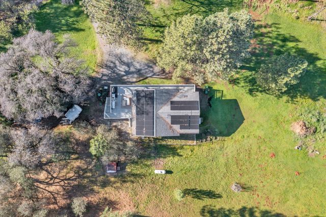 2869 Cascade Trl, Cool, CA 95614