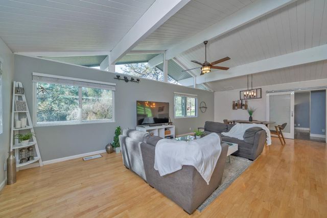 2869 Cascade Trl, Cool, CA 95614