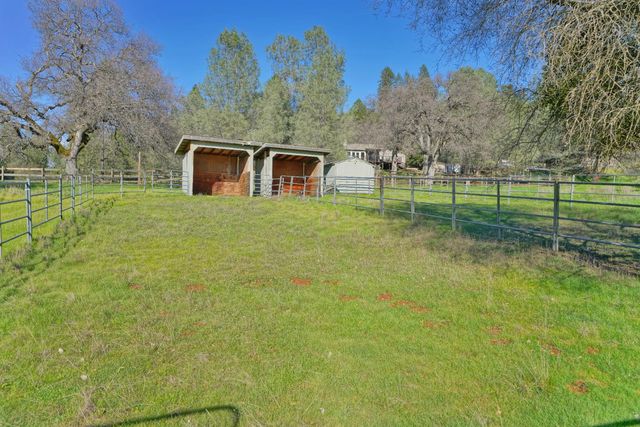 2869 Cascade Trl, Cool, CA 95614