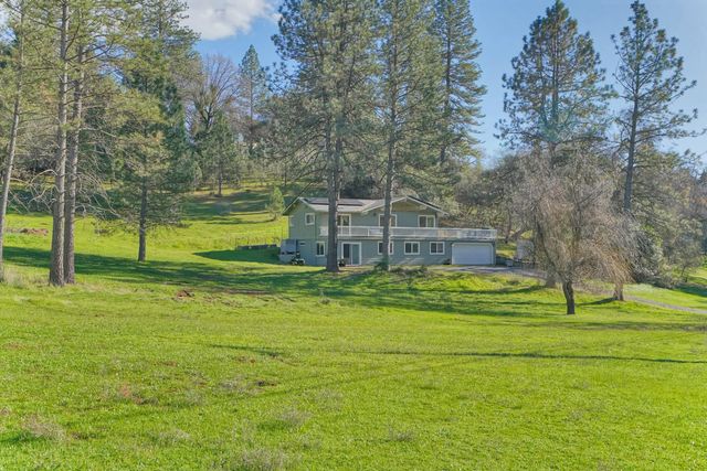 2869 Cascade Trl, Cool, CA 95614