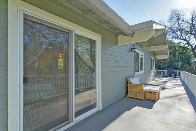 2869 Cascade Trl, Cool, CA 95614