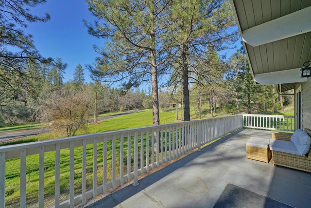 2869 Cascade Trl, Cool, CA 95614