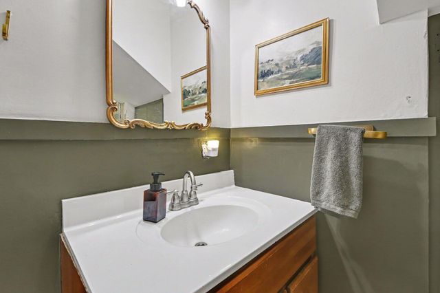 319 Glenhaven Avenue Nw, City Of Grand Rapids, MI 49504