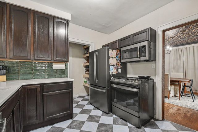 319 Glenhaven Avenue Nw, City Of Grand Rapids, MI 49504