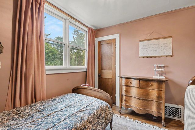 319 Glenhaven Avenue Nw, City Of Grand Rapids, MI 49504