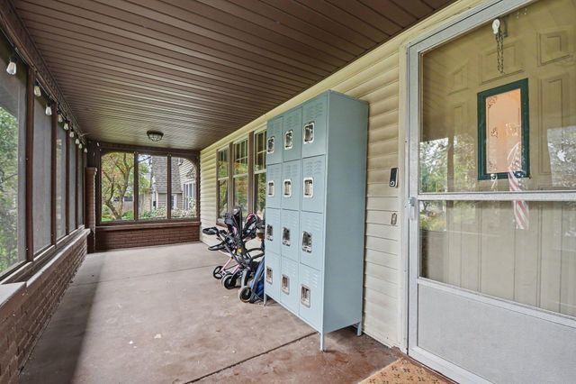 319 Glenhaven Avenue Nw, City Of Grand Rapids, MI 49504