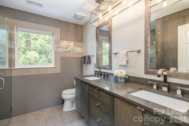 418 Olmsted Park Place, Charlotte, NC 28203