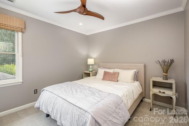 418 Olmsted Park Place, Charlotte, NC 28203
