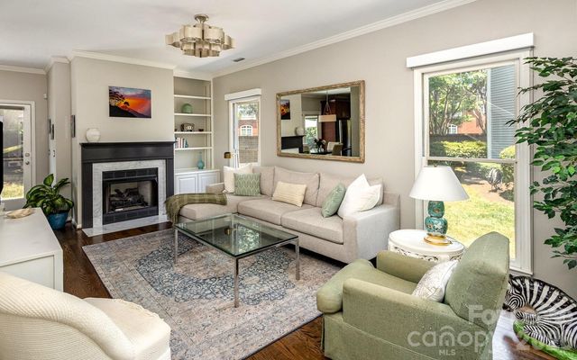 418 Olmsted Park Place, Charlotte, NC 28203
