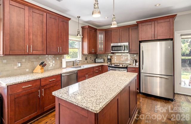 418 Olmsted Park Place, Charlotte, NC 28203