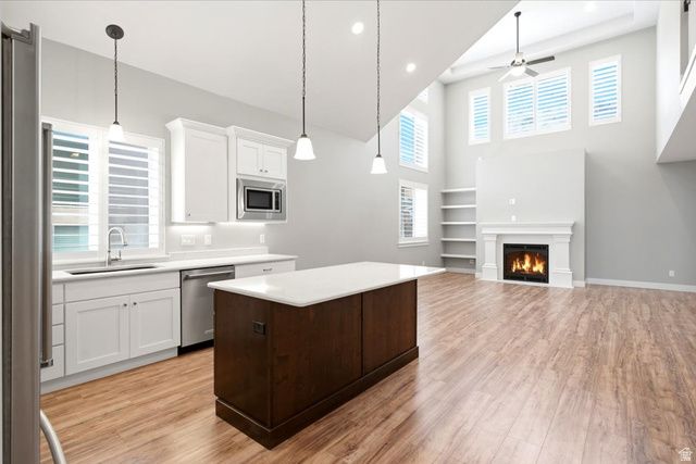 725 EAGLE PASS, North Salt Lake, UT 84054