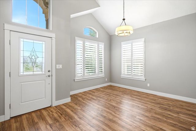 725 EAGLE PASS, North Salt Lake, UT 84054