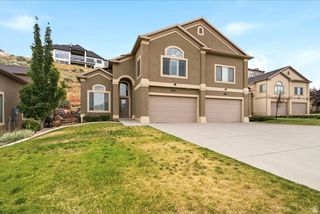 725 EAGLE PASS, North Salt Lake, UT 84054