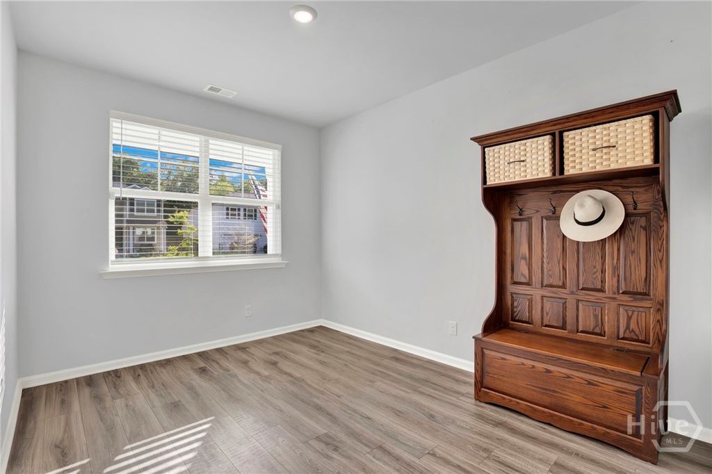 Image 17 of property listing at 367 Brennan Drive, Richmond Hill, GA 31324