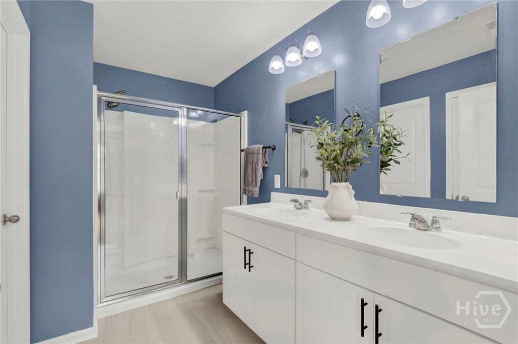 Image 23 of property listing at 367 Brennan Drive, Richmond Hill, GA 31324