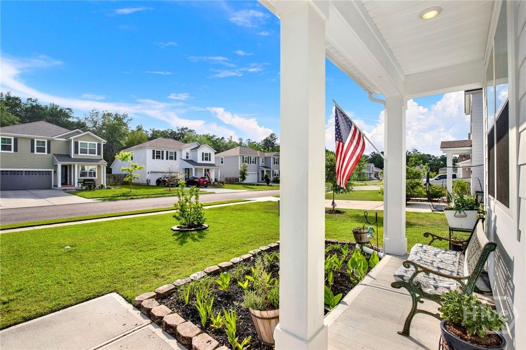 Image 3 of property listing at 367 Brennan Drive, Richmond Hill, GA 31324