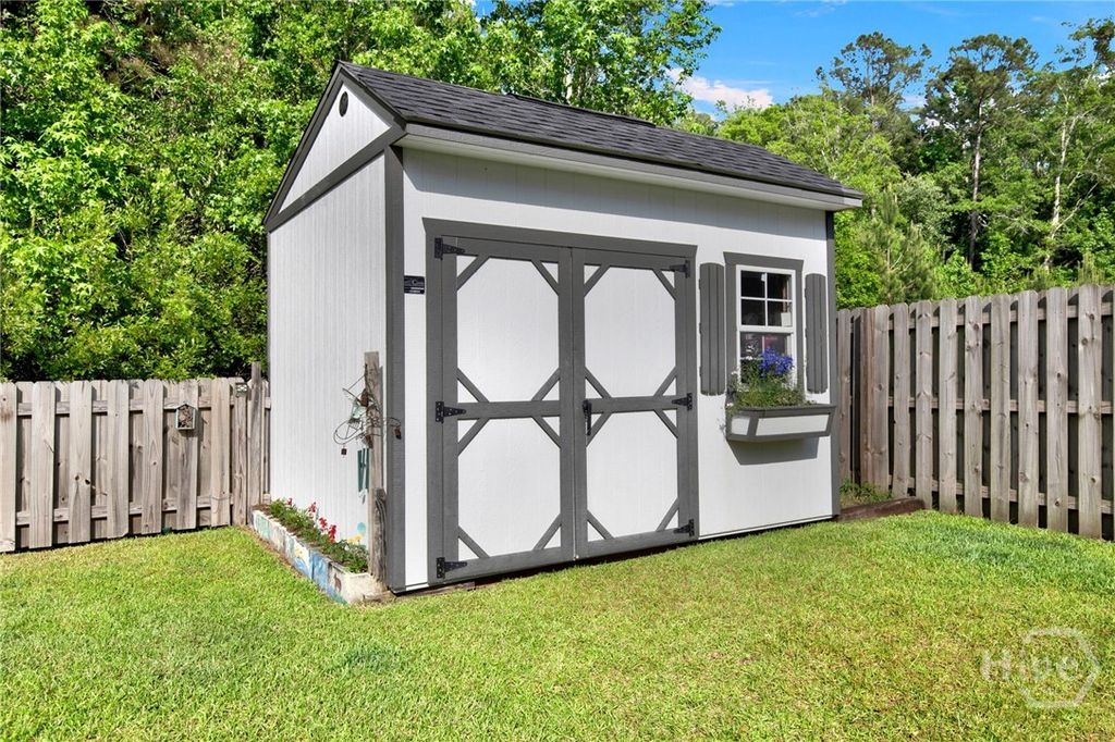 Image 42 of property listing at 367 Brennan Drive, Richmond Hill, GA 31324