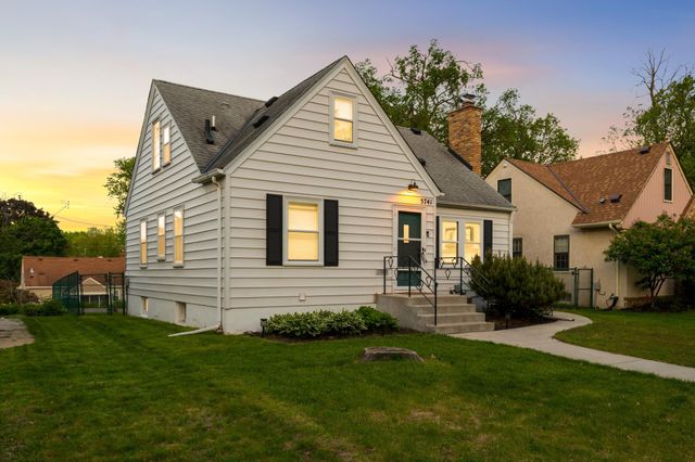 5741 13th Avenue S, Minneapolis, MN 55417