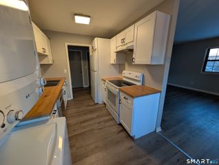 21 Enid Street APT A, Bridgeport, CT 06606