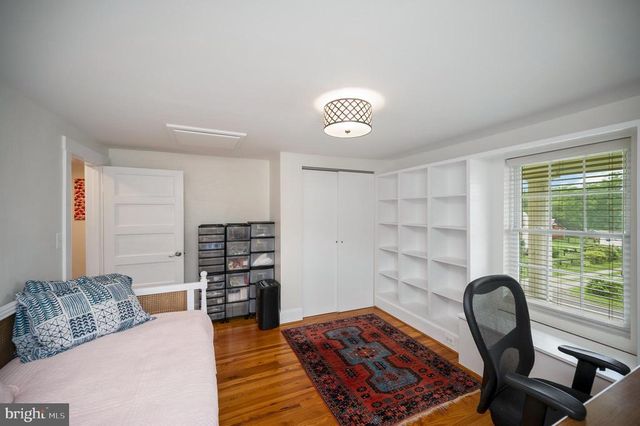 11119 LEES MILL RD, Remington, VA 22734