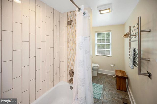 11119 LEES MILL RD, Remington, VA 22734