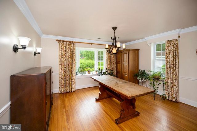 11119 LEES MILL RD, Remington, VA 22734