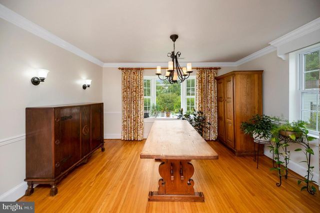 11119 LEES MILL RD, Remington, VA 22734