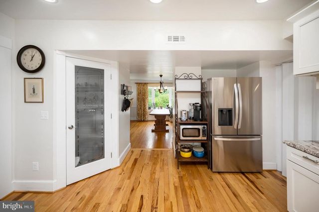 11119 LEES MILL RD, Remington, VA 22734