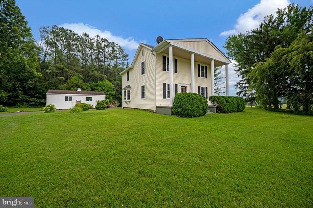 11119 LEES MILL RD, Remington, VA 22734