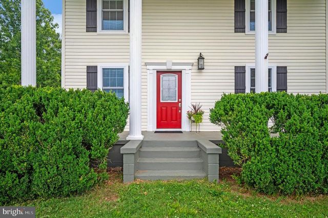 11119 LEES MILL RD, Remington, VA 22734