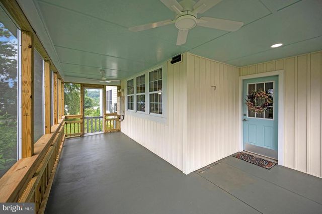 11119 LEES MILL RD, Remington, VA 22734