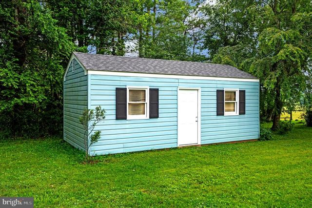 11119 LEES MILL RD, Remington, VA 22734