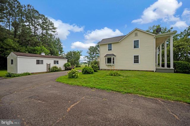 11119 LEES MILL RD, Remington, VA 22734