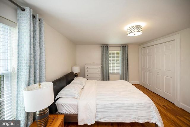 11119 LEES MILL RD, Remington, VA 22734