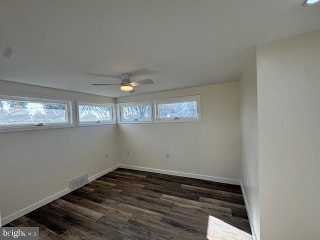 10 LOOCKERMAN CT, Dover, DE 19901