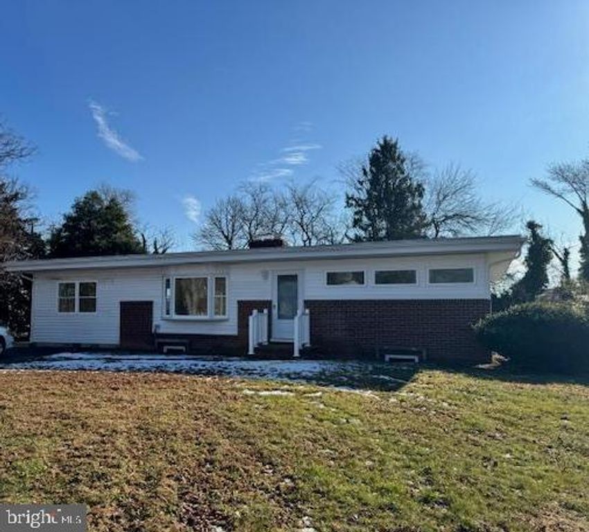 10 LOOCKERMAN CT, Dover, DE 19901