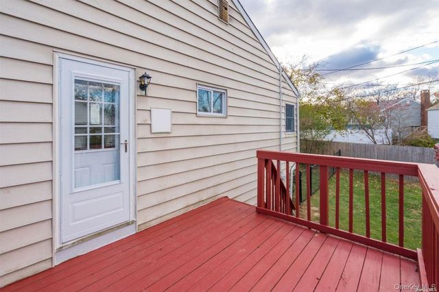29 Ripley Drive, Northport, NY 11768
