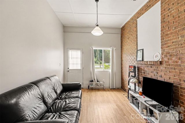 1306 Mooresville Road, Kannapolis, NC 28081