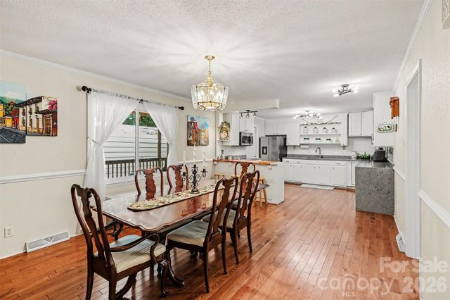 1306 Mooresville Road, Kannapolis, NC 28081