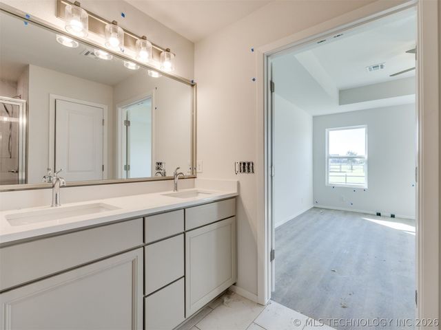 13538 N 60th East Place, Collinsville, OK 74021