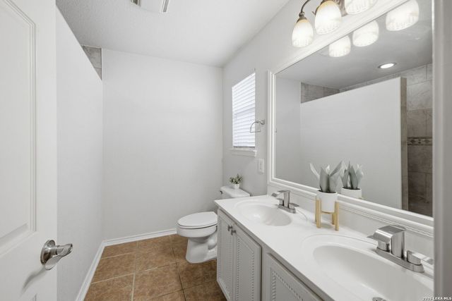 10423 Tollow Way, Helotes, TX 78023