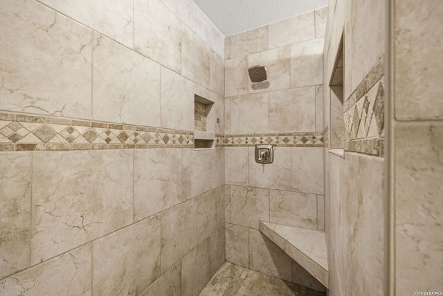 10423 Tollow Way, Helotes, TX 78023