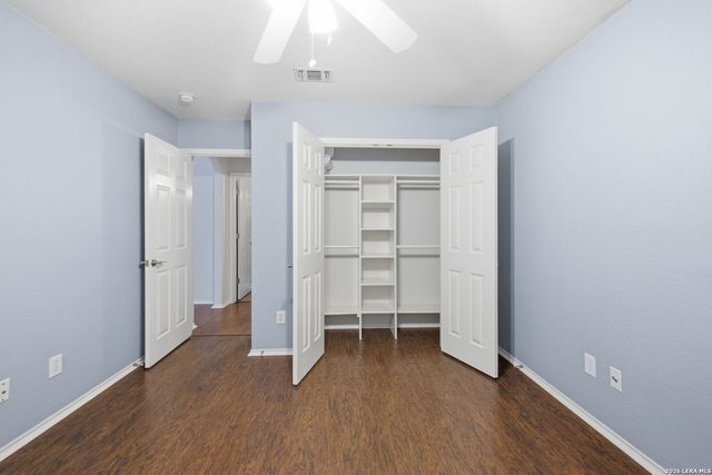 10423 Tollow Way, Helotes, TX 78023