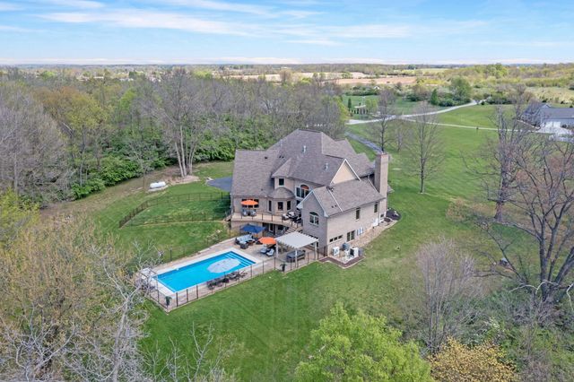 4096 Middle Urbana Road, Urbana, OH 43078