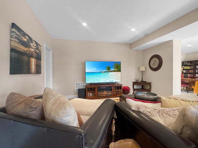 4096 Middle Urbana Road, Urbana, OH 43078