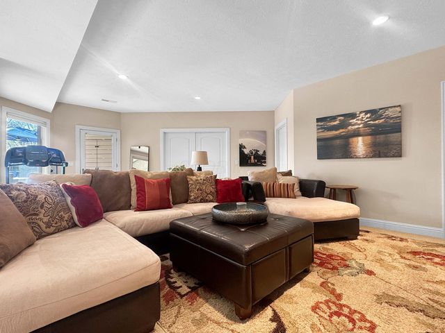 4096 Middle Urbana Road, Urbana, OH 43078