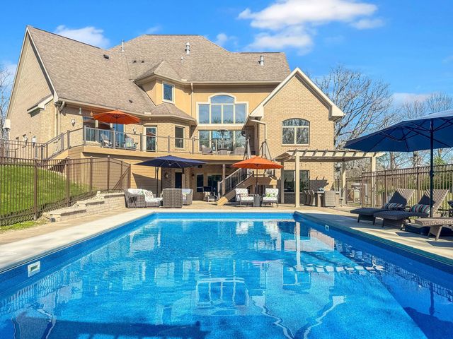 4096 Middle Urbana Road, Urbana, OH 43078