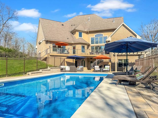 4096 Middle Urbana Road, Urbana, OH 43078